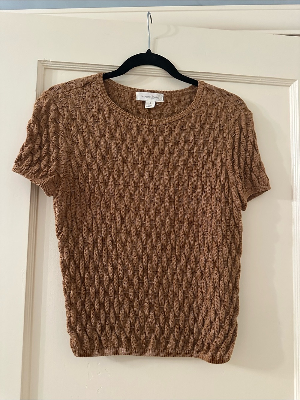 Treasure & Bond Short Sleeve Cable Knit Sweater - Camel Brown